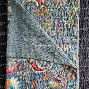 Reversible Cotton Kantha quilt,Handmade Blanket ,Bedding quilt,Floral Quilt Fabric Kantha Bedspread,Sofa Cover Throw Bohemian Quiliting