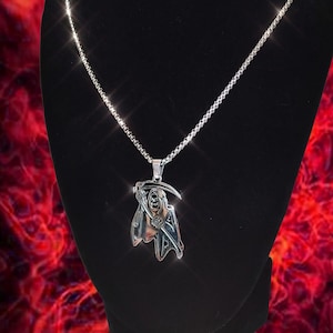 Don&#39;t Fear Me Reaper Necklace