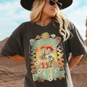 Retro Cowboy Like Me Shirt, I Knew It I Knew You Tee, Vintage Western Music Fan Gift, Toy Story Jessie Shirt, Disneyland Family Trip Tee image 4