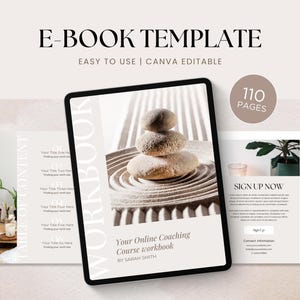 Może przedstawiać: Szablon e-booka zawierający 110 stron, edytowalny w Canva. Ekran tabletu przedstawia stronę tytułową z napisem Your Online Coaching Course workbook autorstwa Sarah Smith oraz stos trzech kamieni na wzorze z wygrabionego piasku.