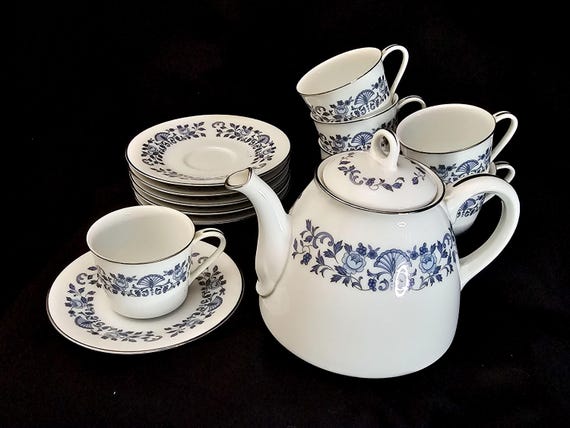 Vintage Noritake Royal Blue Tea Set – Nippon Toki Kaisha, 13-piece