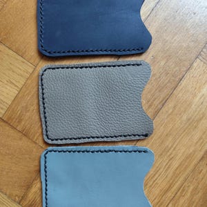 Porte-cartes en cuir simple