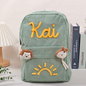 Bestickter Namensrucksack für Kinder - personalisierte Cordtasche für Kindergarten oder Kita