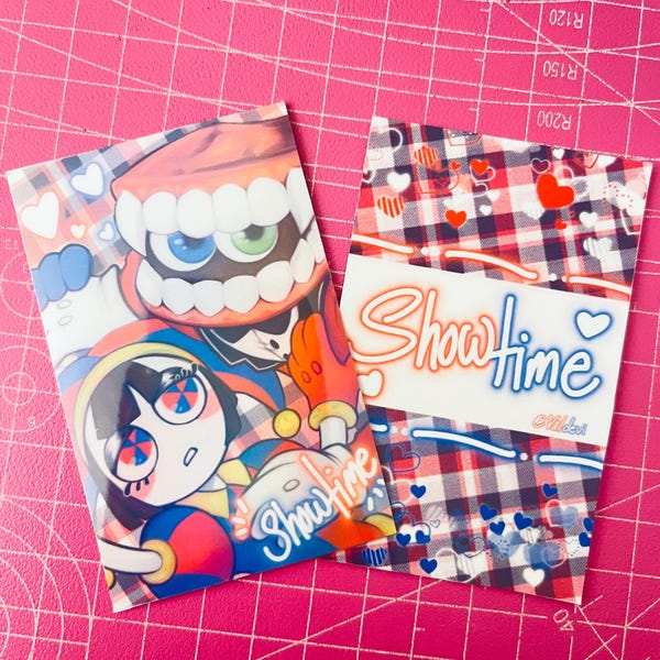 TADC Showtime / Caine x Pomni / Tarjeta fotográfica holográfica / 2 x 3.5