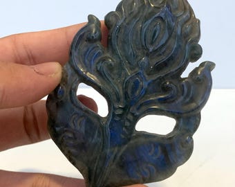 3.7"+ Natural Labradorite Quartz,Crystal,Quartz,Mask,Skull,Mask Skull,Crystal Mask Skull,Hand Gifts,Home Decoration,Crystal Gifts 1PC