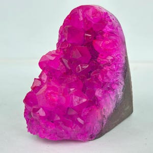 Beautiful Pink Geode quartz Cluster,quartz crystal,Mineral Vug specimen,Crystal Geode specimen,Home Decoration Crystal Gifts /PC
