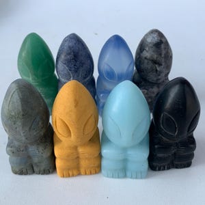 1.9&quot;+ Natural Crystal Quartz Alien Skull,Crystal,Quartz,Crystal Quartz,Alien,Skull,Alien Skull,Crystal Alien Skull,Home Decoration,Gifts /PC