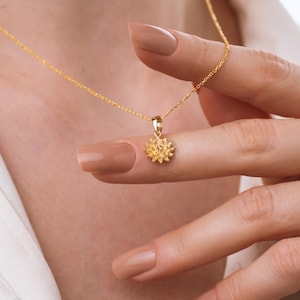 Dainty November Birthflower Pendant, Tiny Flower Necklace With Citrine  Birthstone, Chrysanthemum  Charm, November Birthday Gift, Her Gift