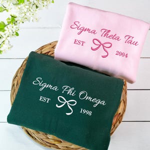 Embroidered Sorority Sweatshirt for Besties, Custom Girl&#39;s Trip 2026 Sweatshirt, Coquette Bow Sweater, Besties Gifts For Her, Gift For Girl