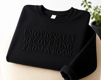 カスタム刺繍入りレディース読書スウェットシャツ：読書からの感情的な回復クルーネック、ブック風セーター、読書好きへのギフト