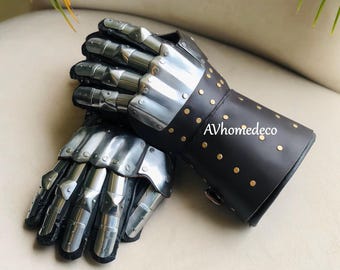 Medieval Gauntlets Hand Protection Armour