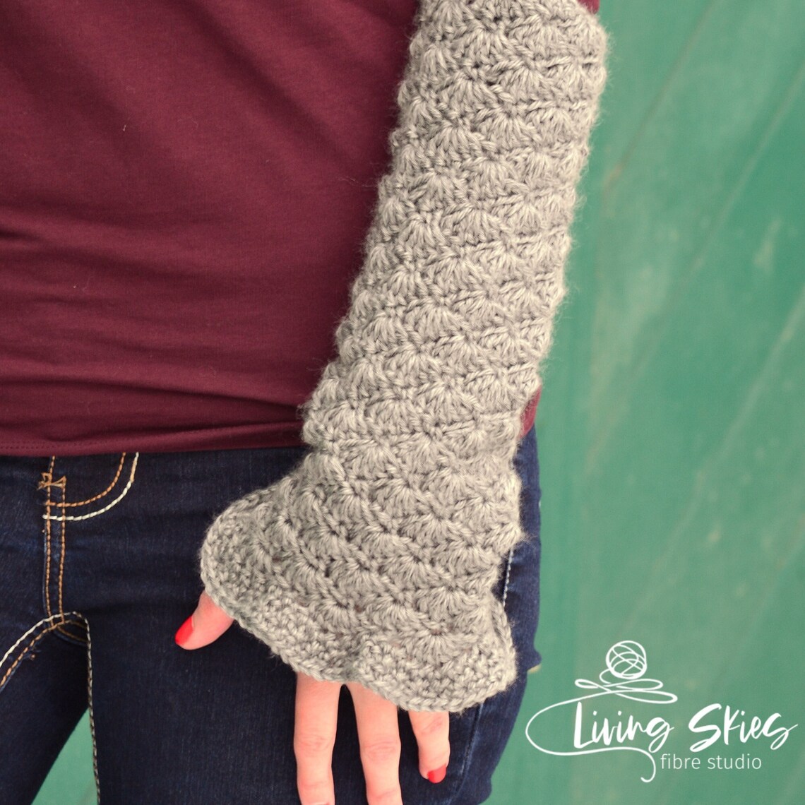 Cuff Crochet Pattern Sophie Arm Cuff Crochet Pattern | Living Skies Fibre Studio - Etsy