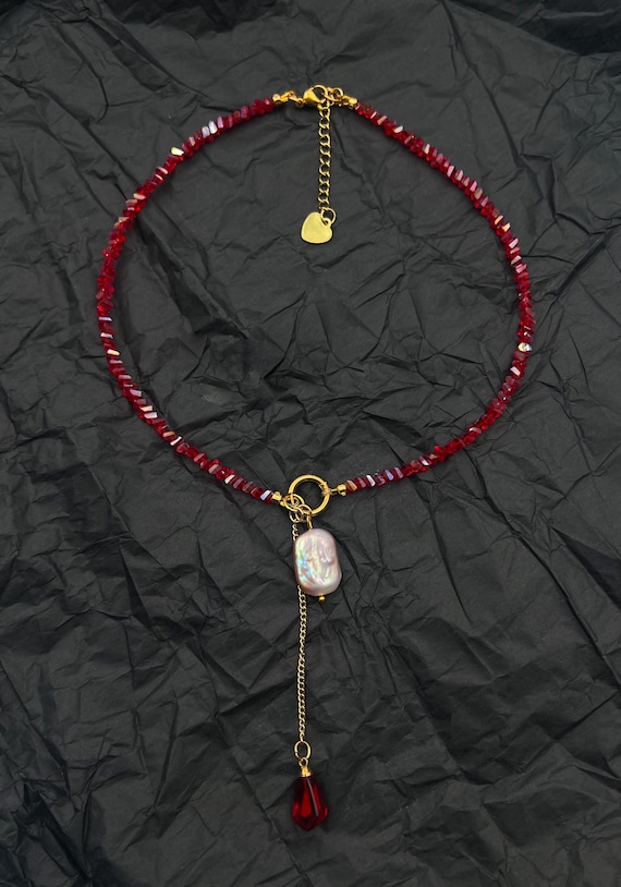 Red Crystal Pearl Pendant Choker: Stainless Steel Chain, Adjustable Length