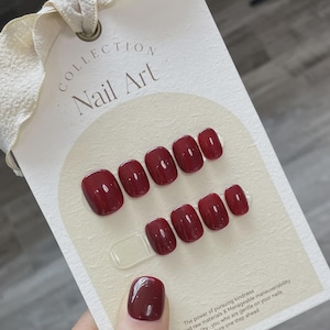 Elegantes Crimson Red Press-On Nails Handgemachtes 10er Tiefes Nail Art Set.