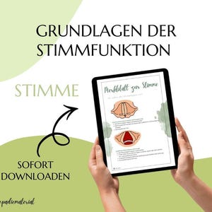 Könnte beinhalten: Ein Tablet zeigt ein Dokument mit dem Titel "Merkblatt zur Stimme" mit Diagrammen der Stimmbänder. Das Bild enthält deutschen Text: "Grundlagen der Stimmfunktion", "Stimme" und "Sofort Downloaden", vor einem hellgrünen und weißen Hintergrund.