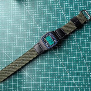 Ollee f91w - Etsy 日本