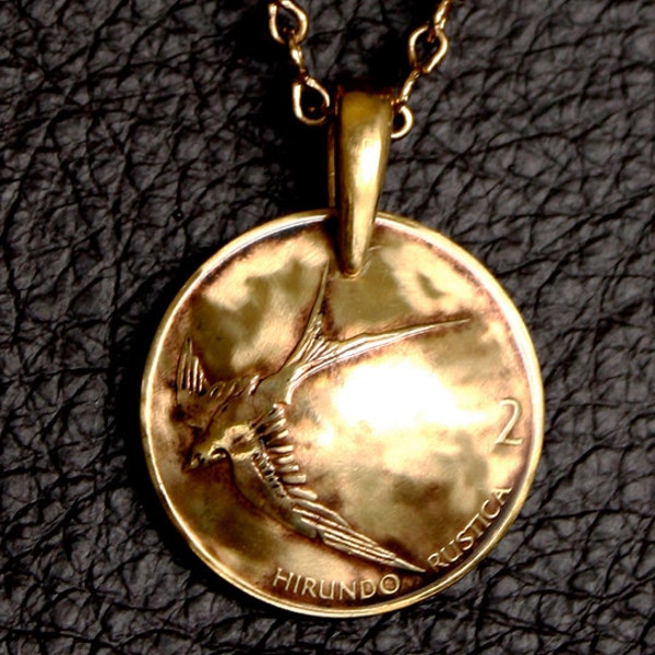 Rich Gold Vintage Coin Swallow Bird Pendant Necklace