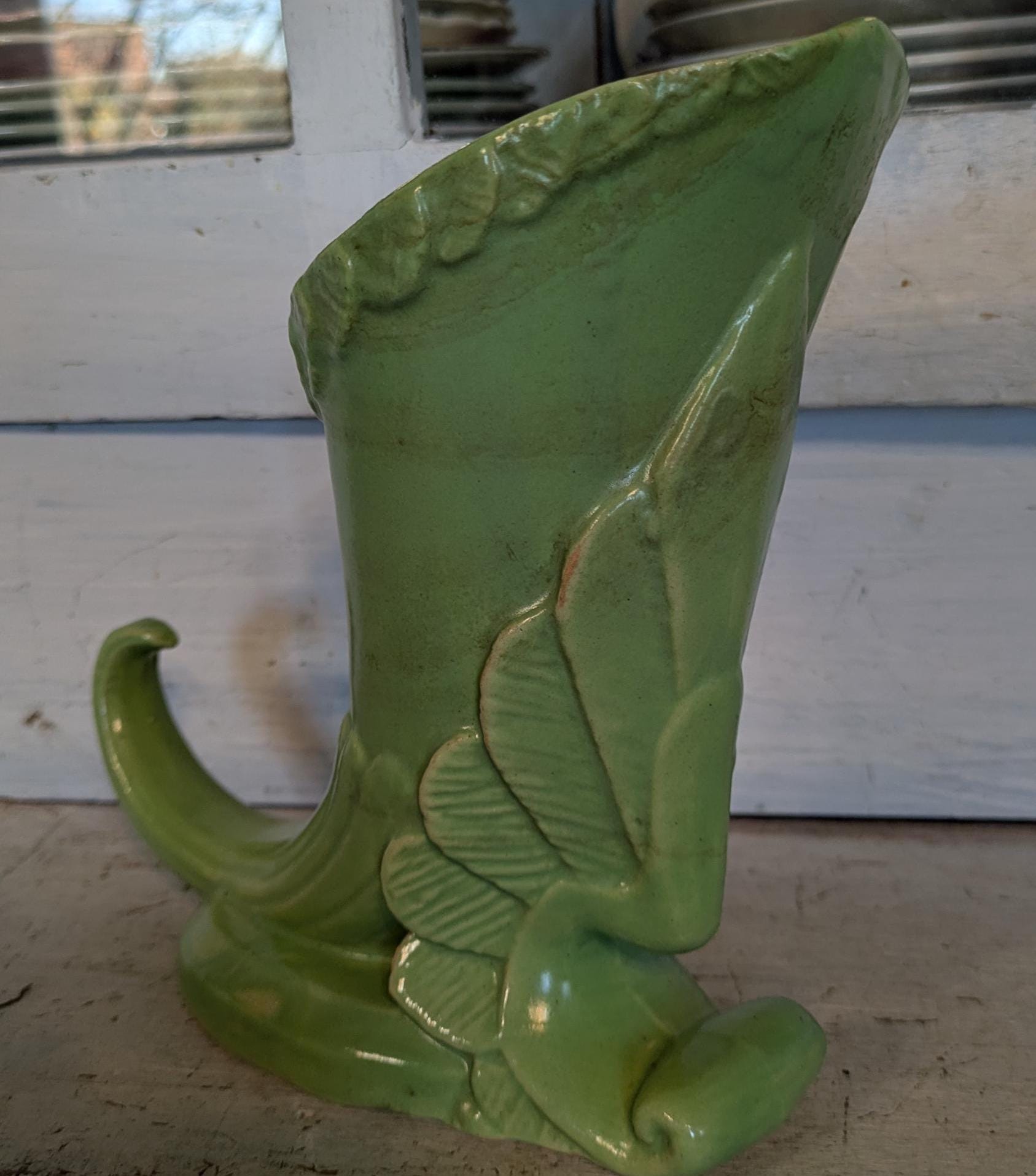 Vintage NILOAK Cornucopia Vase - Etsy