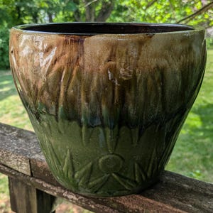 Large Vintage Robinson Ransbottom Pottery Sun and Moon Jardiniere