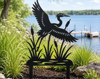 Heron Metal Garden Stake,Lake Bird Yard Sign,Cattail Wetland Outdoor Decor,Crane Garden Metal Art,Bird Lover Gift