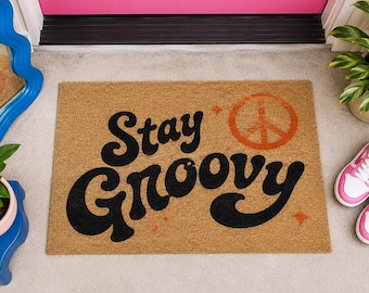 Retro 70s Stay Groovy Doormat,Y2K Revival Welcome Mat,Front Porch Entry Decor,Housewarming Gift,Window Decor