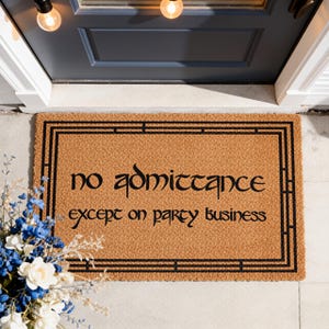 O「パーティーの用件以外は立ち入り禁止」ドアマット, 面白い映画風玄関デコ, ギークな玄関マット, ナーディーな引っ越し祝い