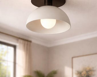 Lámpara de techo empotrada de latón de una sola luz, estilo moderno de mediados de siglo - Lámpara de techo para cocina.