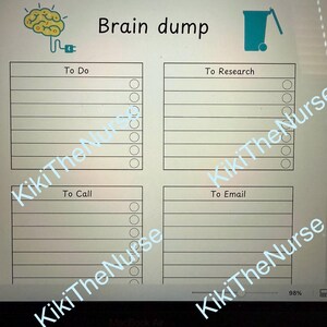 Pode incluir: Uma tela de planejador digital exibe as palavras "Brain dump" com seções para "To Do", "To Research", "To Call" e "To Email". Cada seção tem caixas de seleção para gerenciamento de tarefas. Um gráfico de cérebro e um ícone de lixeira também estão presentes.