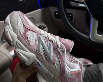 Womens New Balance 9060 Rose Pink