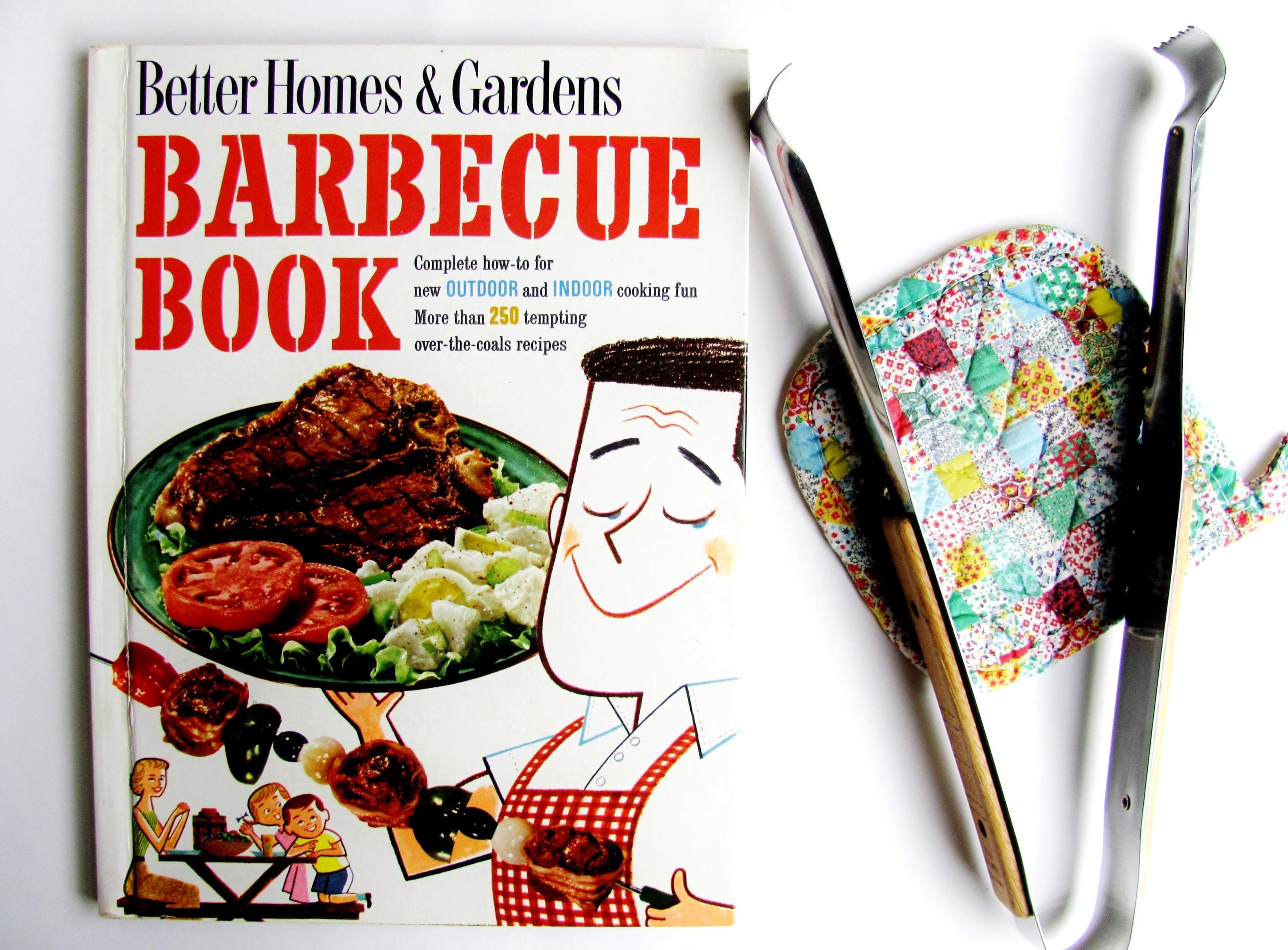 Better Homes & Gardens Barbecue Book 1959 Vintage BBQ
