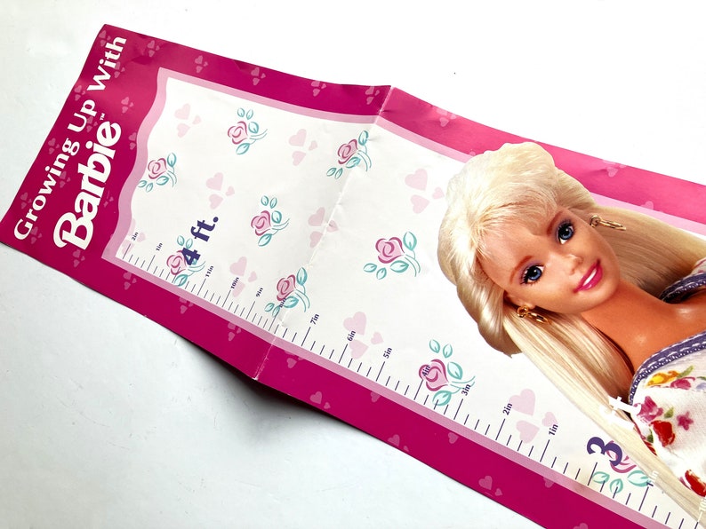 Barbie Growth Chart, Growing Up With Barbie Wall Poster 1990s Measures Child Up To 4 ft. 2 In afbeelding 2