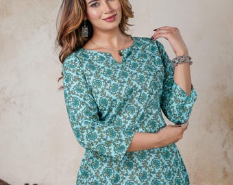 Handmade Cotton Short Kurti, Women's Blue Floral Print Top, Split Neck Tunic Ethnic Top, Casual Everyday Top, Lightweight Office Wear Kurti