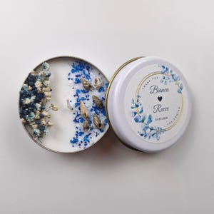 Personalized Soy Candle Tin with Dried Flowers: Wedding & Shower Favor