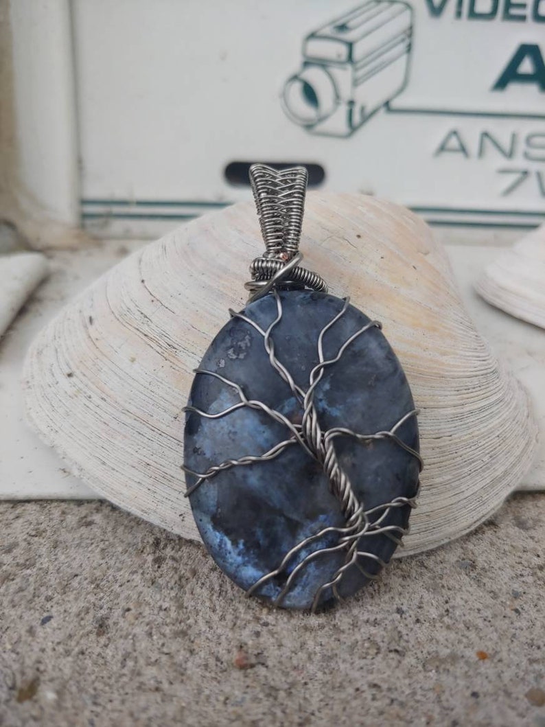Titanium Tree of Life,Black Labradorite,Labradorite Stone,Titanium wire,Labradorite,Black Stone,Wire Tree,Wire Wrapped Pendant,Witch,Wiccan