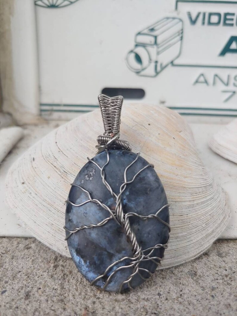 Titanium Tree of Life,Black Labradorite,Labradorite Stone,Titanium wire,Labradorite,Black Stone,Wire Tree,Wire Wrapped Pendant,Witch,Wiccan