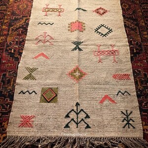 Vintage Geometric Kilim Rug, Handwoven Wool Jute Area Rug, Multicolor Indian Flatweave Dhurrie Wall Home Decor 3x5 Ft Rug, Hallway Boho Rug image 2