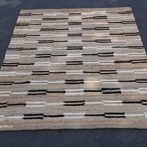 Minimalist Jute Area Rug | Large Hemp Jute Rug | Natural Black strip pattern tiedye jute rug | Durable Chunky jute rug