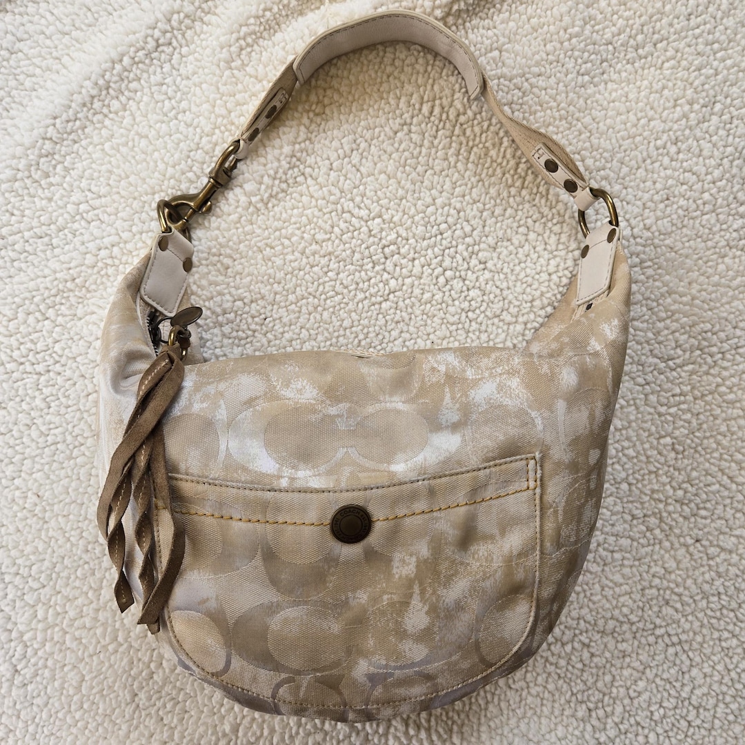 バッグ Coach Hampton Signature Hobo Bag y2k Vintage Y2K Coach Hampton Hobo Shoulder Bag – Signature Jacquard