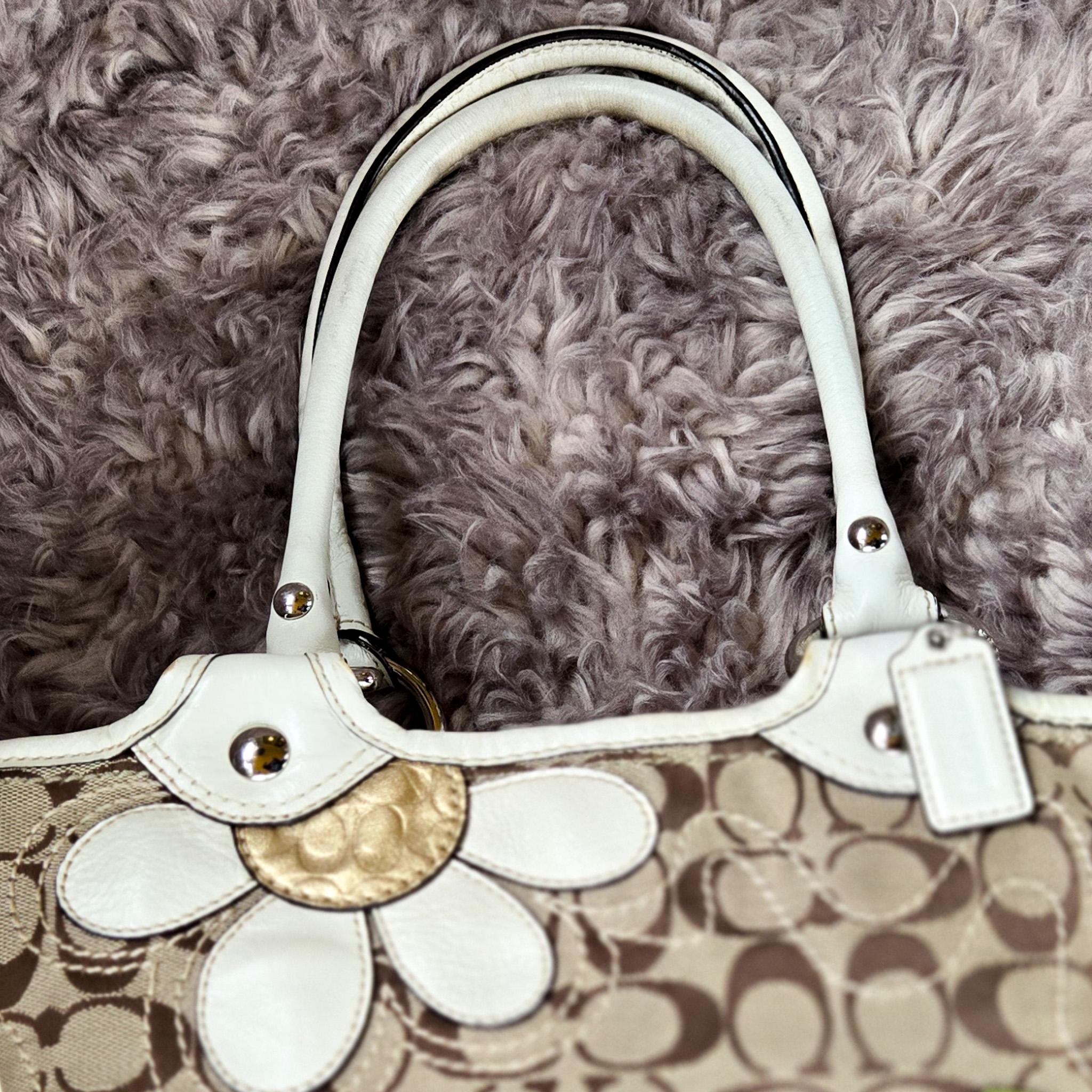 RARE!! Y2K COACH Signature Bleecker Daisy Tote | Jacquard Canvas