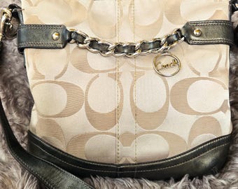 Bolso de hombro Coach Signature Optic Metallic Chain – Estilo F19730 / Bandolera convertible