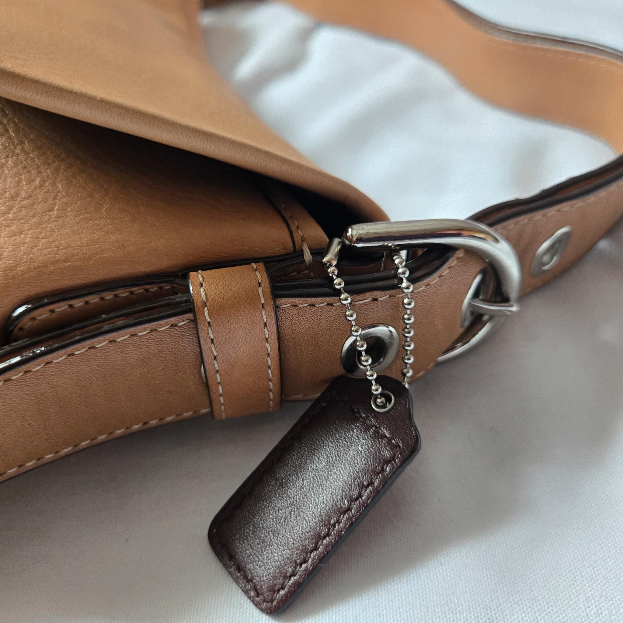 Coach Y2K Vintage Legacy Flap Duffle - Tan/beige Leather Shoulder