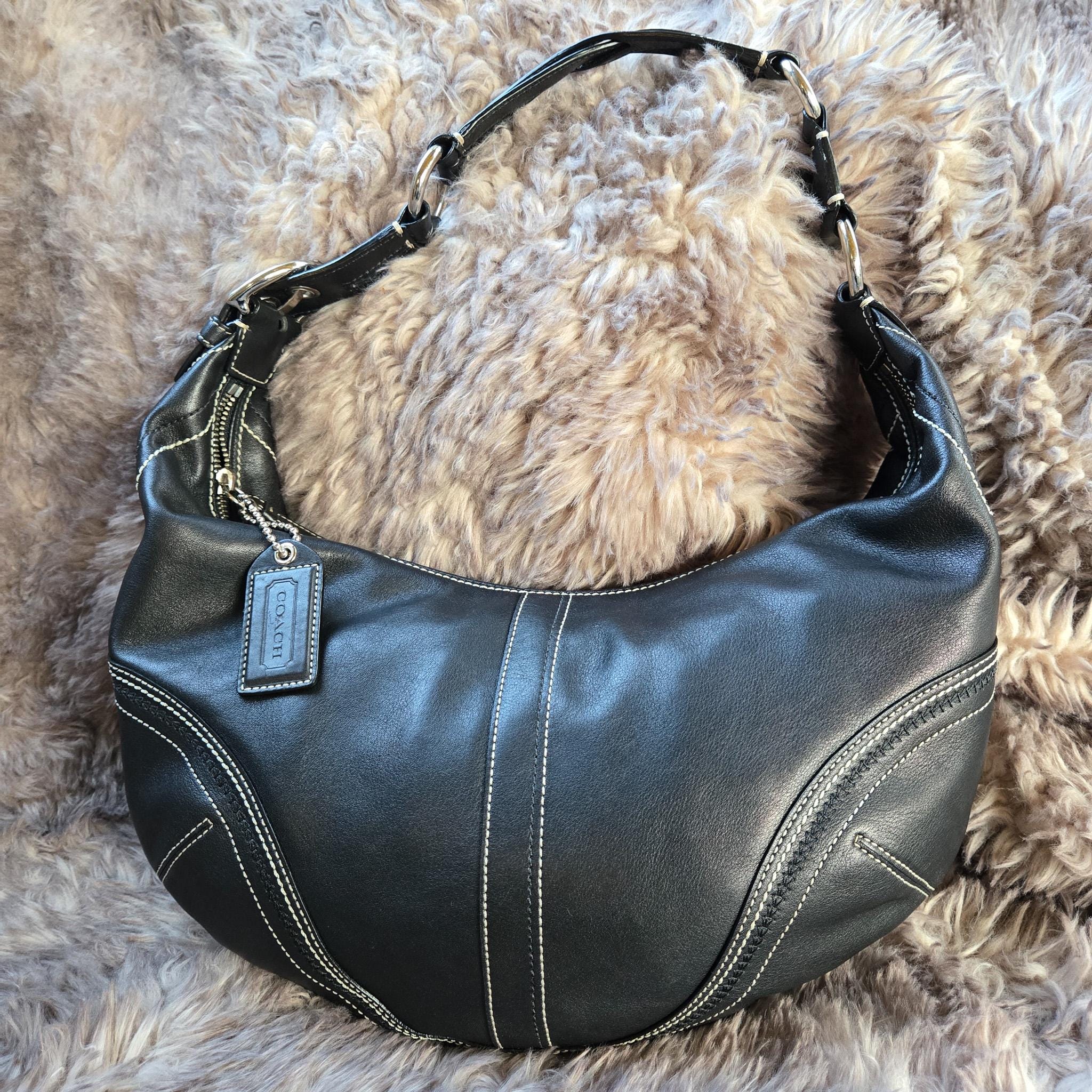 Vintage Y2K Coach Soho Black Leather Hobo/shoulder Bag – #10576