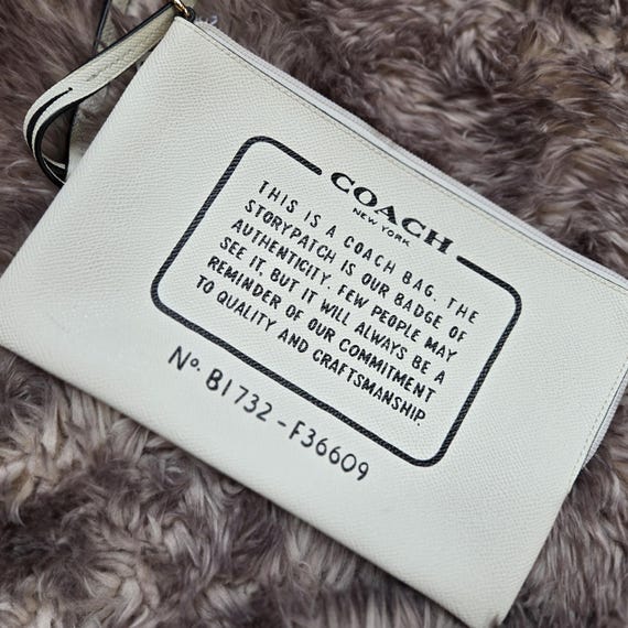 Coach New York Storypatch Creed Zip Wristlet Bag/Pouch - Replacement for City Tote