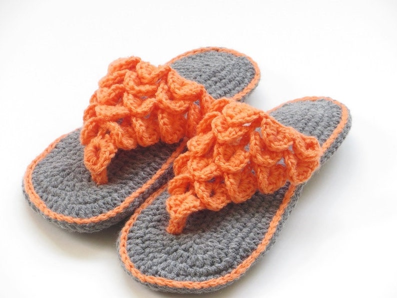 CROCHET Slipper PATTERN, Crochet Sandals Pattern, Crocodile Stitch Slippers for Women, image 1