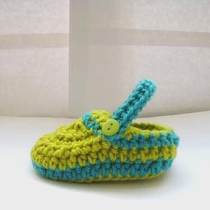 Crochet Baby Booties Pattern pdf pattern for sale, Crochet Baby Slippers for Boys or Girls image 2