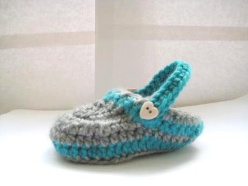 Crochet Baby Booties Pattern pdf pattern for sale, Crochet Baby Slippers for Boys or Girls image 3