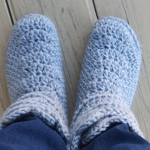 Crochet Slipper Pattern, Boots Crochet Pattern, Crochet house slipper Pattern, Crochet Boot Pattern, Fits US sizes 5-12, Classic Snow Boots image 4