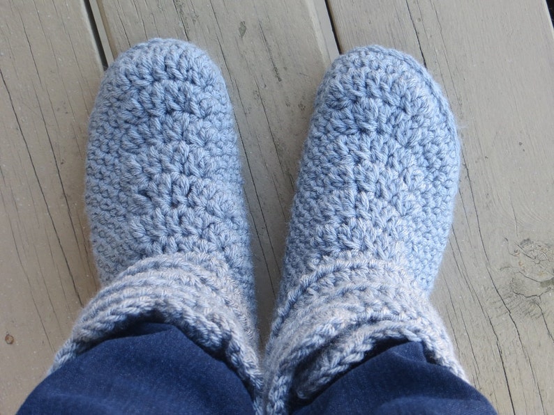 Crochet Slipper Pattern, Boots Crochet Pattern, Crochet house slipper Pattern, Crochet Boot Pattern, Fits US sizes 5-12, Classic Snow Boots image 4