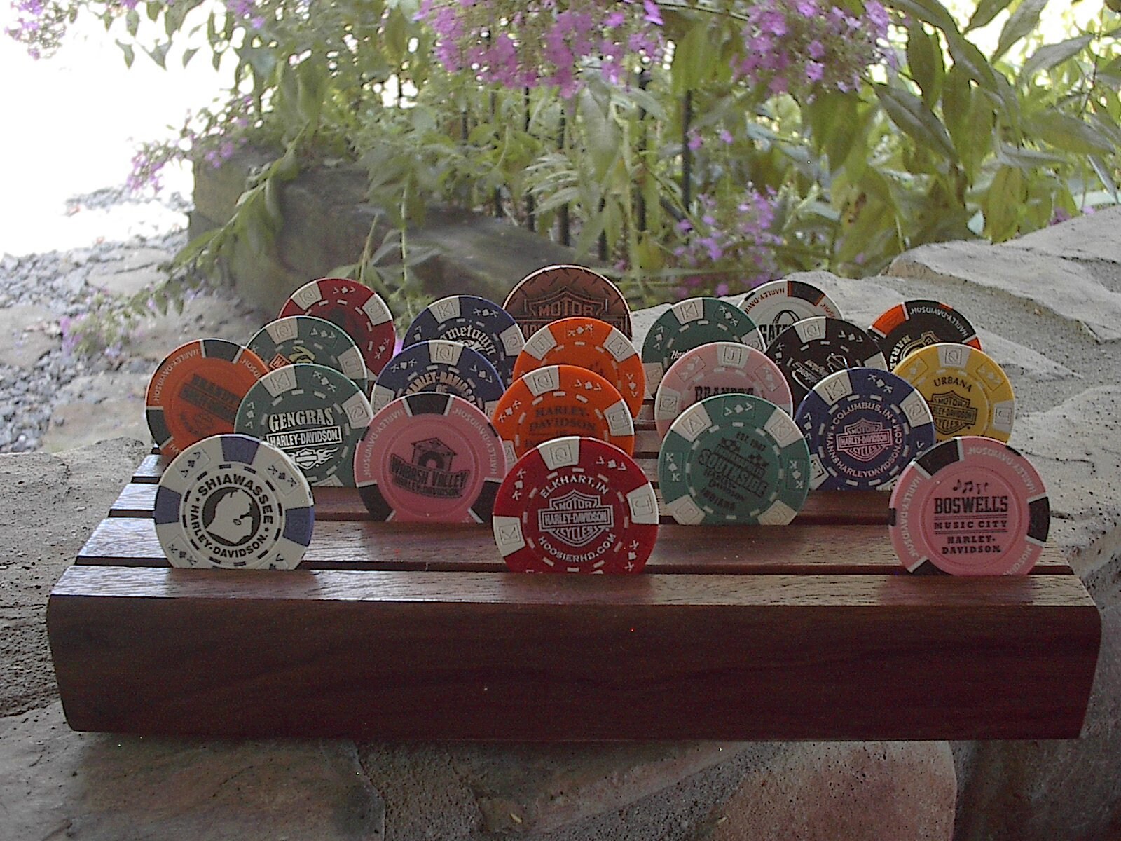 NEW VERSION Harley Davidson Coin Holder Poker Chips and Challange Coins