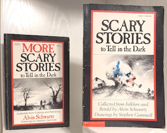 Scary Stories to Tell in the Dark Duo Set: Alvin Schwartz, Stephen Gammell Illustrations